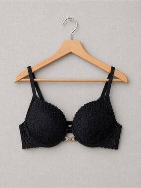🌴2/30$ Juicy Couture Black Lace Push-Up Bra with Gold Logo Accent